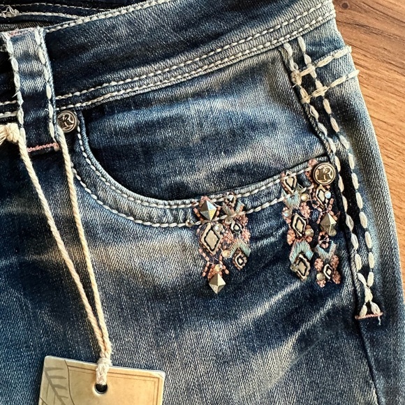 Keya boot cut embellished jeans - Picture 8 of 13